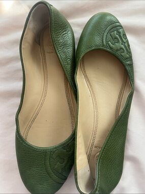Tory Burch Olive Green Pebbled Leather Ballet Flats